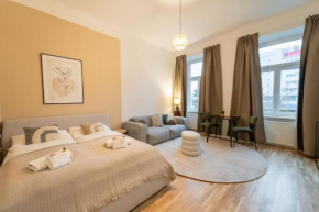 Delia Apartment I levestate